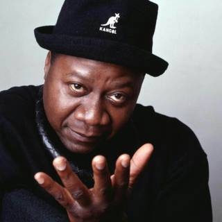 Papa Wemba wallpaper