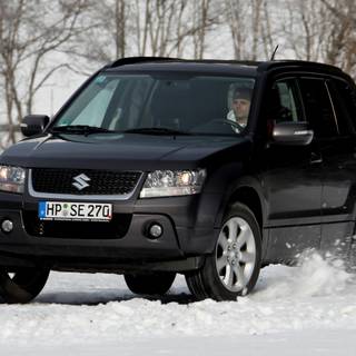 Suzuki Grand Vitara wallpaper