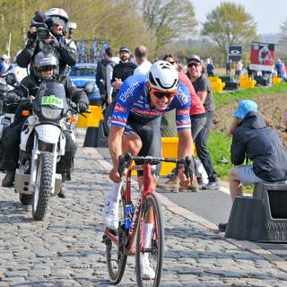 Paris Roubaix wallpaper