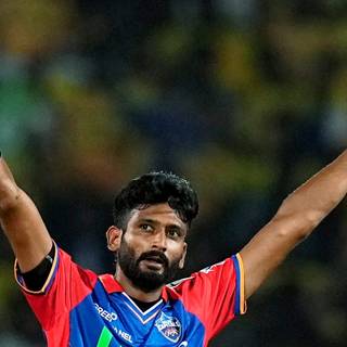 Khaleel Ahmed wallpaper