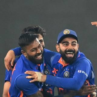 Hardik and Virat Kohli wallpaper