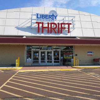 Liberty Ministries Thrift wallpaper