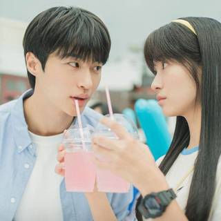 Lovely Runner wallpaper