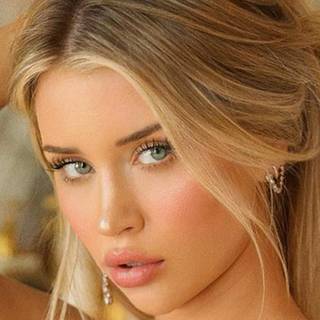 Mikayla Demaiter wallpaper