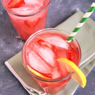 Strawberry acai lemonade wallpaper