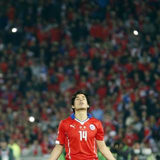 Matías Fernández wallpaper