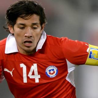 Matías Fernández wallpaper