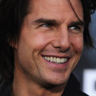 Tom Cruise phone wallpaper