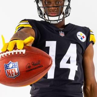 George Pickens iPhone wallpaper