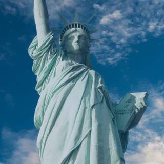 Statue of Liberty iPhone wallpaper