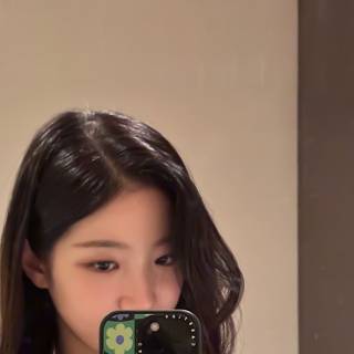 Phone selfie wallpaper