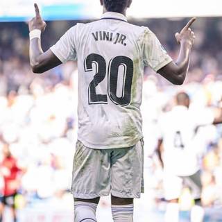 Vini Jr phone wallpaper