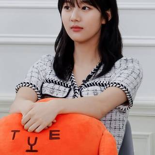 Shin Eun-soo wallpaper