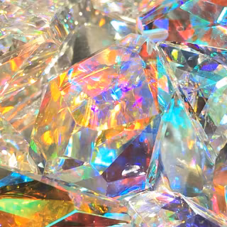 Rainbow crystal wallpaper
