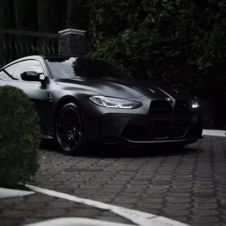 Black BMW M4 wallpaper