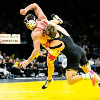Iowa Hawkeyes wrestling wallpaper