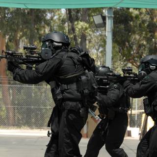SWAT 4k wallpaper