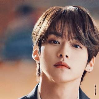 Lee Know SKZ wallpaper