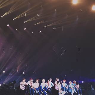 Seventeen concert wallpaper