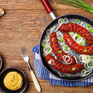 Frying pan wallpaper