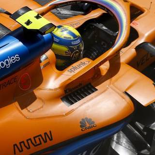 iPhone McLaren F1 wallpaper