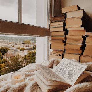 iPhone 4k beige wallpaper