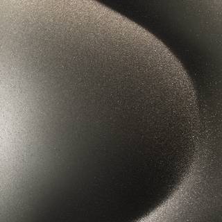 Black iPhone 15 wallpaper