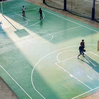 iPhone 13 NBA wallpaper