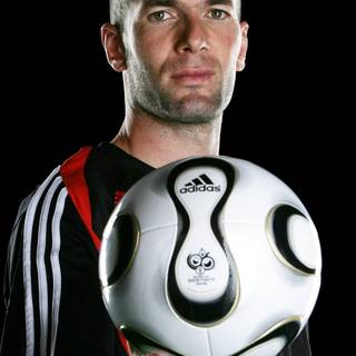 Zidane iPhone wallpaper