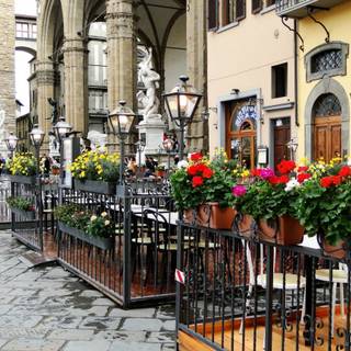 Italian cafe wallpaper