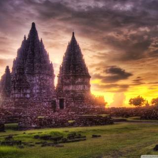 South Indian temple wallpaper