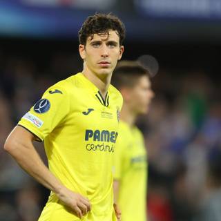 Pau Torres wallpaper