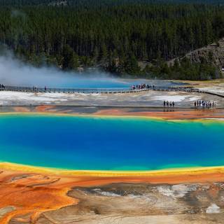 Yellowstone iPhone wallpaper