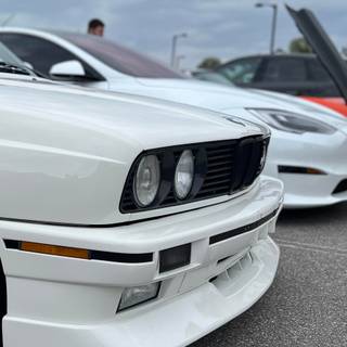 BMW iPhone 13 wallpaper