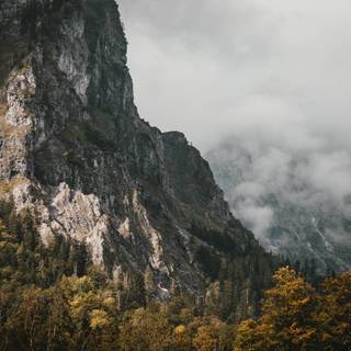 Foggy mountain 4k wallpaper