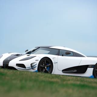 Koenigsegg logo 4k wallpaper