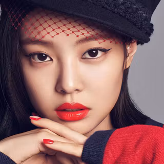 Jennie Kim red wallpaper