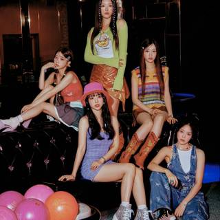 Loossemble wallpaper