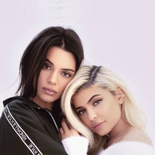Kendall and Kylie wallpaper