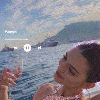 Kendall and Kylie wallpaper