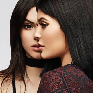 Kendall and Kylie wallpaper