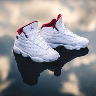 iPhone Jordan 4 wallpaper