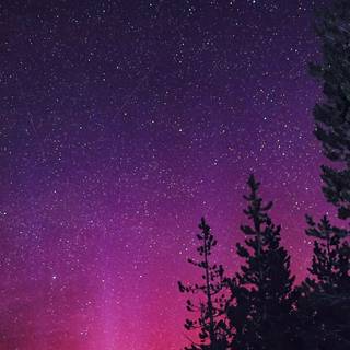 iPhone northern lights wallpaper