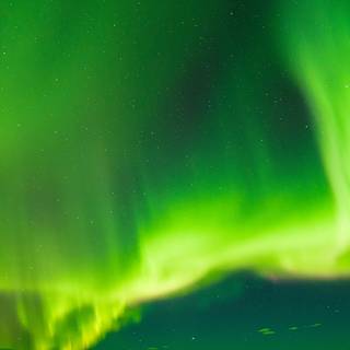 iPhone northern lights wallpaper
