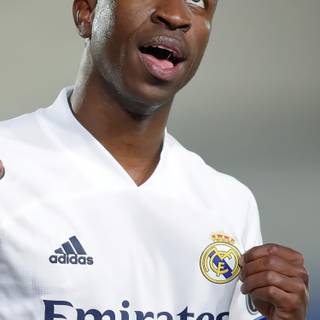 Vini Jr iPhone wallpaper