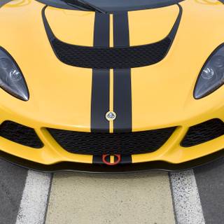 Lotus car phone wallpaper