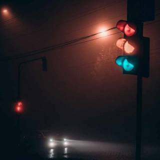 Street light iPhone wallpaper