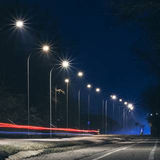 Street light iPhone wallpaper