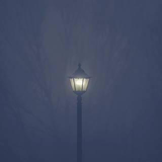 Street light iPhone wallpaper
