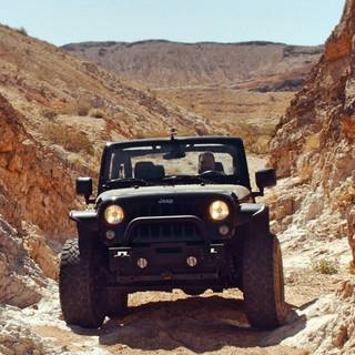 Suv iPhone wallpaper